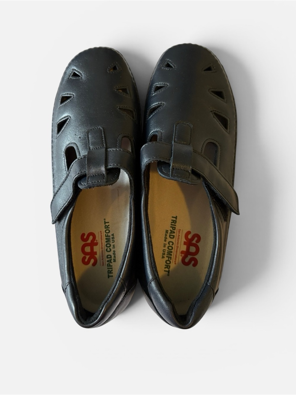 New SAS Roamer EZ Strap Walking Shoe Size 9W Soft Step Comfort Walking Loafer